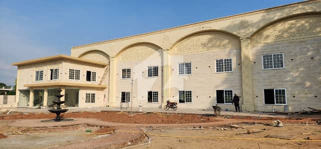 آئی ۔ 10 اسلام آباد میں 4 کنال Studio عمارت 61.0 لاکھ میں کرایہ پر دستیاب ہے۔