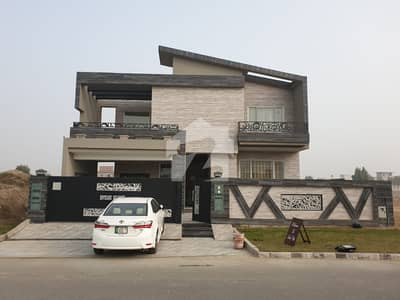 Hot Location 100 Ft Road 1 Kanal Modern House For Sale in Lake City - Sector M-3A Raiwind Road Lahore Hot Location 100 Ft Road 1 Kanal Modern House For Sale in Lake City - Sector M-3A Raiwind Road Lahore
