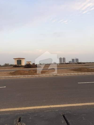 DHA CHANCE DEAL 300 YARDS SAHIL STREET 12 CENTRAL AVENUE CORNER IDEAL LOCATED PRIME LOCATION SAFE FEATURE INVESTMENTS DONT MISS THE OPTION 7/