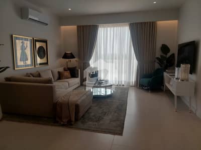Lake City Roof Garden Apartment For Sale