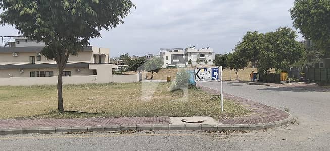 بحریہ گرینز۔ اوورسیز انکلیو - سیکٹر 5 بحریہ گرینز۔ اوورسیز انکلیو,بحریہ ٹاؤن فیز 8,بحریہ ٹاؤن راولپنڈی,راولپنڈی میں 1 کنال رہائشی پلاٹ 3.2 کروڑ میں برائے فروخت۔