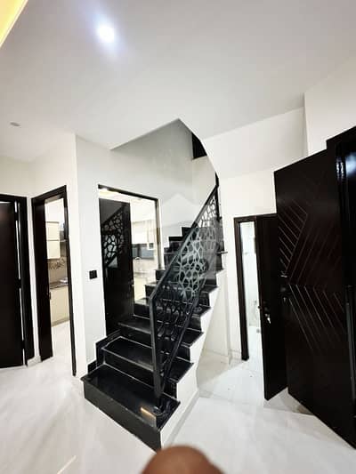 5 MARLA HOUSE BRAND NEW
