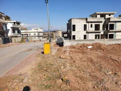 1 Kanal Exclusive Plot For Sale In Sector B, DHA 3, Islamabad