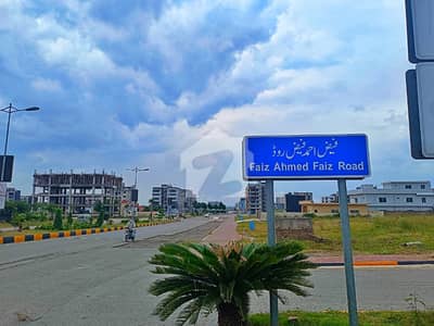 10 Marla Second To Corner Residential Plot For Sale In Mumtaz City Islamabad