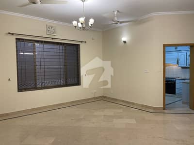 F-11 Beautiful Ground Portion 3 Bedroom For Rent