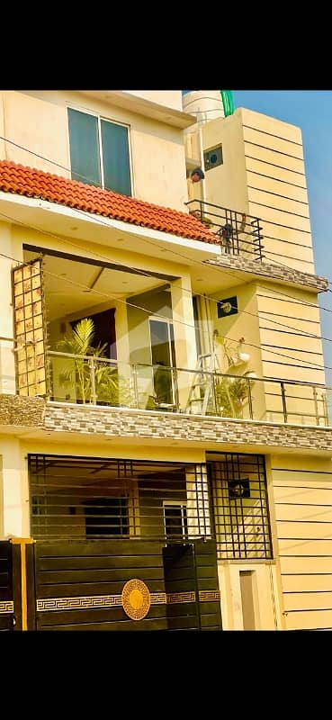 Ideal House In Bani Gala Available For Rs. 21000000