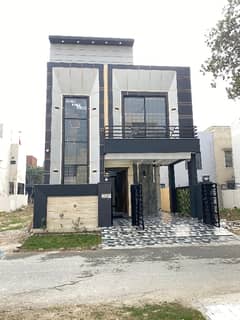 5 Marla Brand New Ultra Modern Design House For Sale In DHA RAHBAR Phase 11 Sector 2 5 Marla Brand New Ultra Modern Design House For Sale In DHA RAHBAR Phase 11 Sector 2