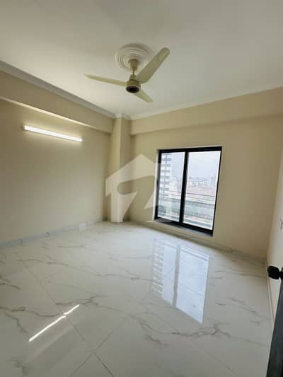 3 Bedroom New Unfurnished Apartment Available For Rent In Warda Hamna 4