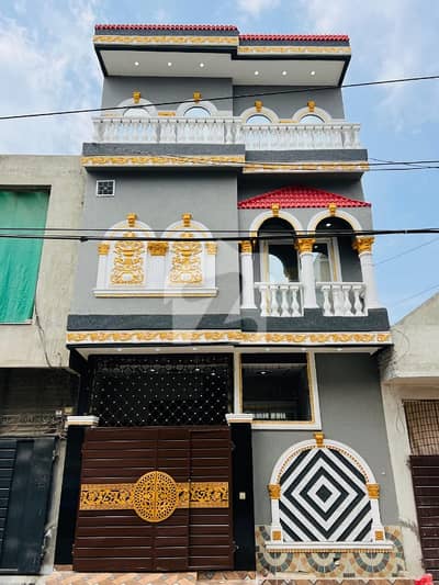 شاداب گارڈن لاہور میں 4 کمروں کا 4 مرلہ مکان 1.55 کروڑ میں برائے فروخت۔
