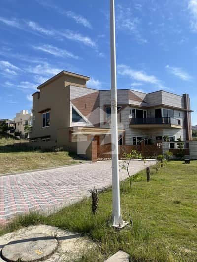 10 Marla Plot Front Back Open In Street 12 Level Plot Ready To Built No Transfer Fee No Tax