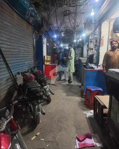صدر راولپنڈی میں 0 مرلہ Studio دکان 20.0 لاکھ میں برائے فروخت۔