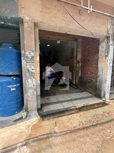 SHOP FOR SALE COMMERCIAL GROUND FLOOR WITH ROOF