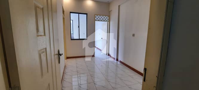 Flat 2Bed/ Lounge Bank Finance Available, West Open