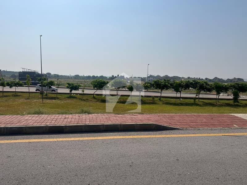 10 Marla Plot For Sale 10 Marla Plot For Sale