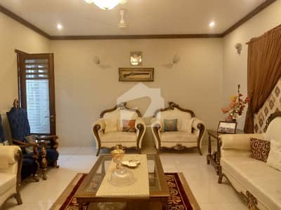 Bungalow For Sale Phase 6.1000 Yard Slightly Use Prime Location