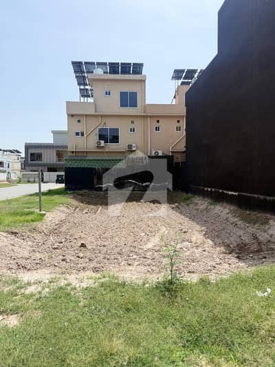 پارک ویو سٹی ۔ سلور بلاک پارک ویو سٹی,لاہور میں 10 مرلہ رہائشی پلاٹ 85.0 لاکھ میں برائے فروخت۔ پارک ویو سٹی ۔ سلور بلاک پارک ویو سٹی,لاہور میں 10 مرلہ رہائشی پلاٹ 85.0 لاکھ میں برائے فروخت۔