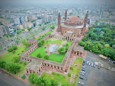 10 Marla Residential Plot For Sale Very Beautiful Location Bahria Orchard Phase 1 Lahore