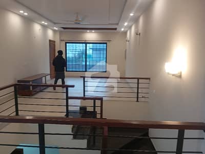 1 Kanal Upper Portion For Rent