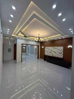 Top City 10 Marla Luxury House For Sale