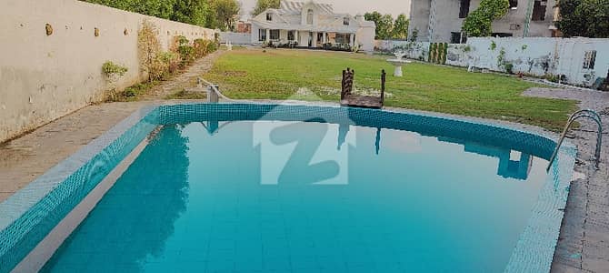 3kanal 14 Marla Farm House For Rent in Green Acres Society