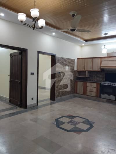 E-11 6 Marla Upper Portion For Rent