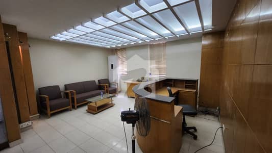 5000 Sq Ft Full Furnished Office Available With All The Amenities Near Main Shahrah E Faisal 24/7 Building. 5000 Sq Ft Full Furnished Office Available With All The Amenities Near Main Shahrah E Faisal 24/7 Building.