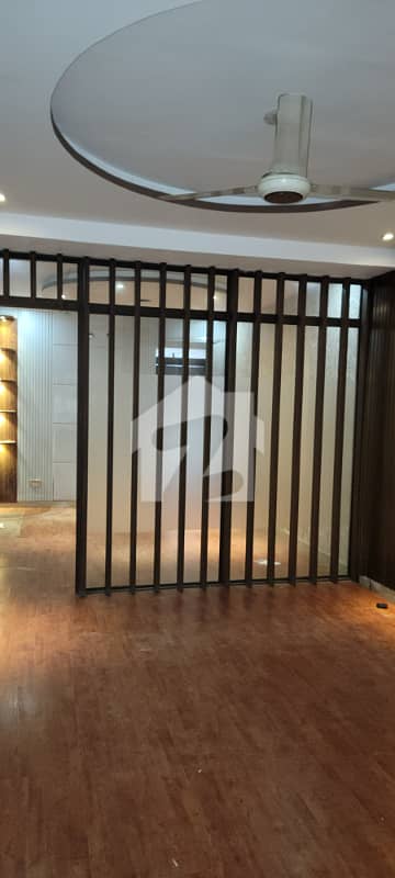 G/11 markaz new Plaza vip location office available for rent