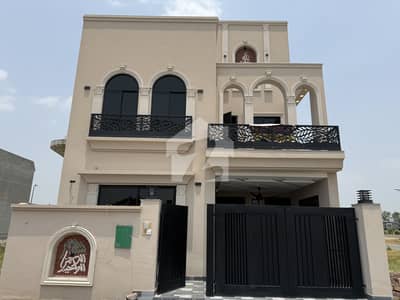 5 Marla Brand New House For Sale