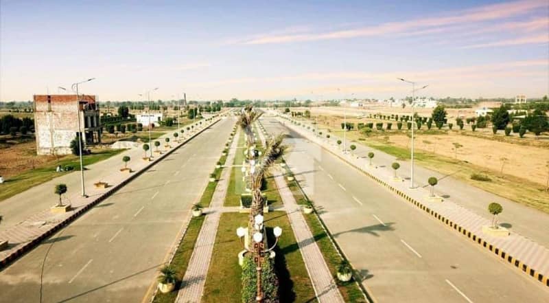 سفاری گارڈن - بلاک بی سفاری گارڈن ہاؤسنگ سکیم,لاہور میں 10 مرلہ رہائشی پلاٹ 50.0 لاکھ میں برائے فروخت۔ سفاری گارڈن - بلاک بی سفاری گارڈن ہاؤسنگ سکیم,لاہور میں 10 مرلہ رہائشی پلاٹ 50.0 لاکھ میں برائے فروخت۔
