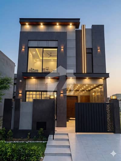 5 Marla Brand New A+ Quality Owner-Built Triple Storey House For Sale In Lake City Lahore