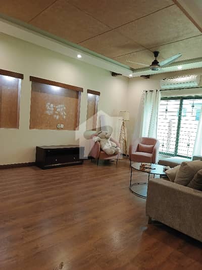 32 Marla House For Rent Near All Facilities