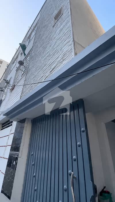 بہادر آباد گلشنِ اقبال ٹاؤن,کراچی میں 3 کمروں کا 8 مرلہ زیریں پورشن 3.5 کروڑ میں برائے فروخت۔ بہادر آباد گلشنِ اقبال ٹاؤن,کراچی میں 3 کمروں کا 8 مرلہ زیریں پورشن 3.5 کروڑ میں برائے فروخت۔