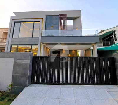10 Marla Luxury Bungalow For Sale | DHA Phase 7 Lahore Prime Location Near Park And Mosque 10 Marla Luxury Bungalow For Sale | DHA Phase 7 Lahore Prime Location Near Park And Mosque