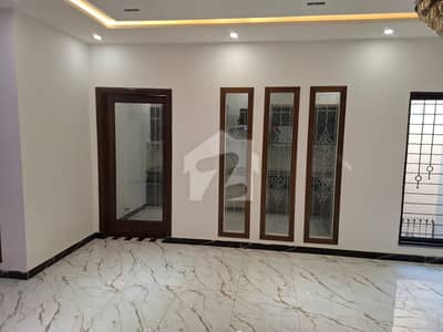 10 Marla Ground Floor For Rent Available