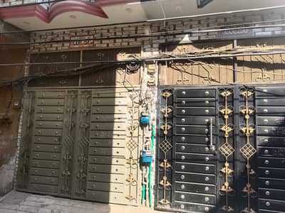 Tripple Storey 567 Square Feet House Available In Tajpura For sale