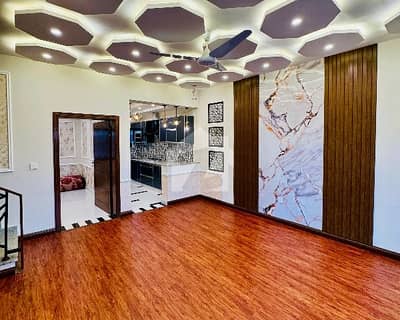 A Palatial Residence For Sale In D-12/4 Islamabad