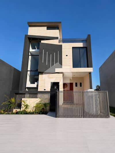 5 Marla House For sale In D-12