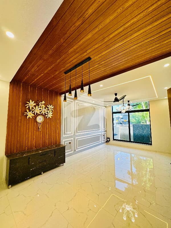 14 Marla Spacious House Is Available In D-12 For Sale 14 Marla Spacious House Is Available In D-12 For Sale