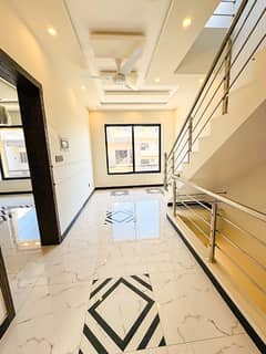 4.4 Marla Single Unit House | 3 Bed | Servant Room | CCTV | 2 Car Parking | Family Preferred 4.4 Marla Single Unit House | 3 Bed | Servant Room | CCTV | 2 Car Parking | Family Preferred