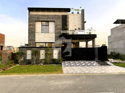 Near Ring Road Commercial Area Gold Crest Mall 10-Marla Bungalow For Sale At Top Location
