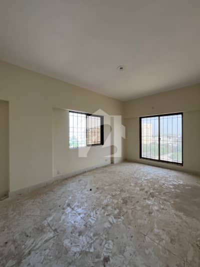 Prime Location 2100 Square Feet Flat In Karachi Is Available For Sale