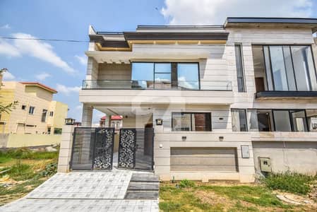 5-Marla Fully Furnished House For Rent At Hot Location Near Commercial