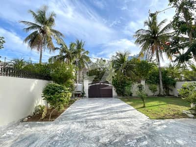666 SQ Yard Villa Available For Rent
