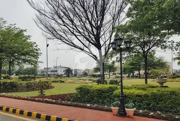 1 Kanal Resident Plot Available For Sale 1 Kanal Resident Plot Available For Sale