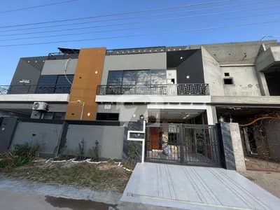 Tripple Storey 5 Marla House Available In Buch Villas Phase 2 - Manik Block For sale