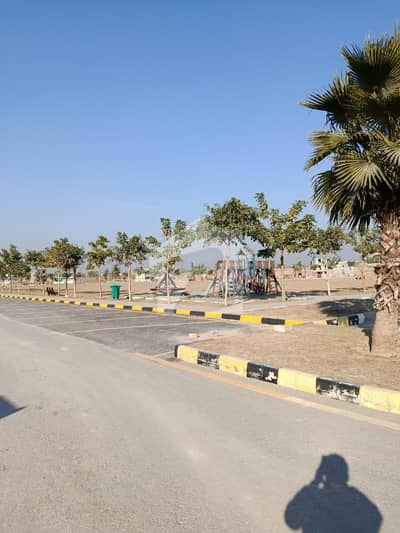 8 Marla Plot For Sale In Faisal Hills (Executive Block) Near Main Boulevard