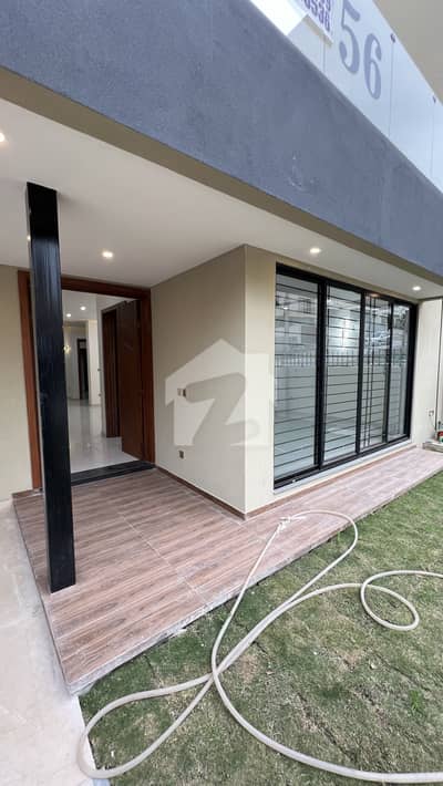 16 MARLA BRAND NEW MODERN HOUSE | DOUBLE UNIT FOR SALE IN BLOCK E WITH PRIME LOCATION