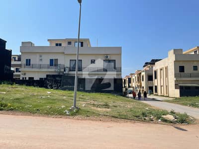 Ali Block 5 Marla Corner With Extra Land Paid Plot For Sale