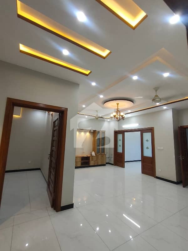 35*70 House For Rent In G-13 Islamabad 35*70 House For Rent In G-13 Islamabad