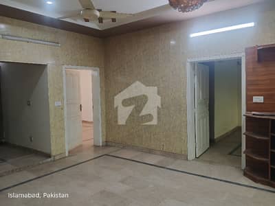 ایف ۔ 17 اسلام آباد میں 2 کمروں کا 9 مرلہ بالائی پورشن 40.0 ہزار میں کرایہ پر دستیاب ہے۔